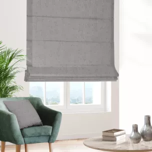 Roleta rzymska srebrna z miękkiej tkaniny welwetowej z efektem kreszowania, wykończona obciążnikiem