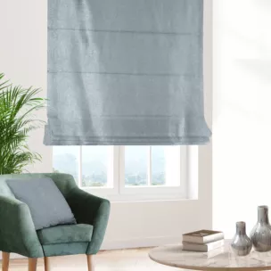 Roleta rzymska srebrna z błyszczącej tkaniny zaciemniającej