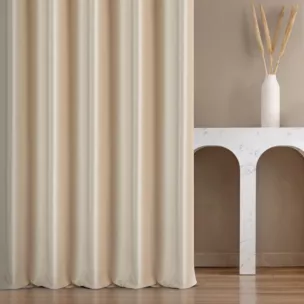 Zasłona szyta na taśmie 5 cm kremowa z miękkiej półmatowej tkaniny welwetowej