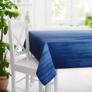 Obrus szyty SAFARI niebieski z miękkiej welwetowej tkaniny z połyskiem