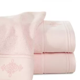Ręcznik kąpielowy 70x140 cm bawełniany kolor różowy z bordiurą zdobioną ornamentowym haftem 600 g/m2 KLAS2