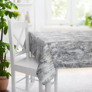 Obrus szyty stalowo srebrny z welwetowej tkaniny z błyszczącym nadrukiem