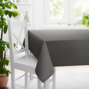 Obrus szyty grafitowy z gładkiej tkaniny z delikatnym połyskiem