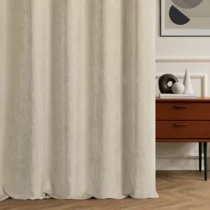 Zasłona szyta na taśmie 5 cm kremowa z miękkiej w dotyku tkaniny szenilowej