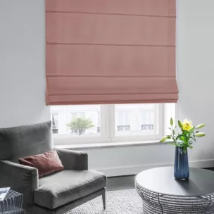 Roleta rzymska LUXOR wrzosowa z eleganckiej lśniącej tkaniny o drobnym splocie
