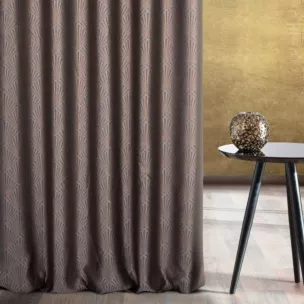 Zasłona szyta na taśmie 5 cm grafitowo miedziana z tkaniny, z geometrycznym wzorem, z dodatkiem połyskującej nici