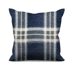 Poszewka szyta granatowo naturalna z grubej, szenilowej tkaniny w elegancką kratę