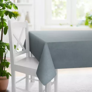 Obrus szyty niebieski z gładkiej, zaciemniającej tkaniny z wyraźnym splotem