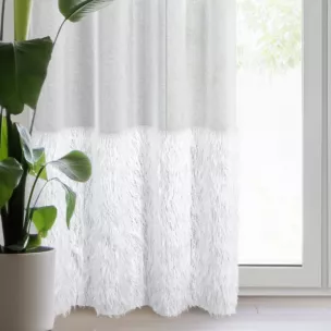 Firana biała zdobiona błyszczącą nicią 140x250 cm przelotka MARGARET 6