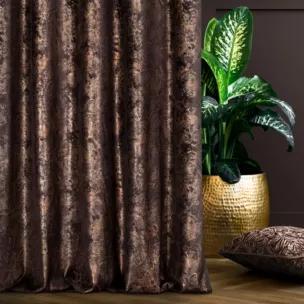 Zasłona szyta na taśmie 8 cm czarno miedziana z miękkiej, welwetowej tkaniny z nieregularnym nadrukiem Italissima Eva Minge