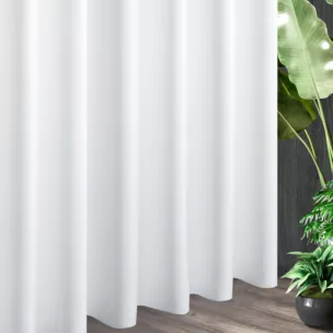 Tkanina zasłonowa gładka z gatunku blackout