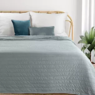 Narzuta imitująca len szałwiowa pikowana metodą hot press 220x240 cm SELEN