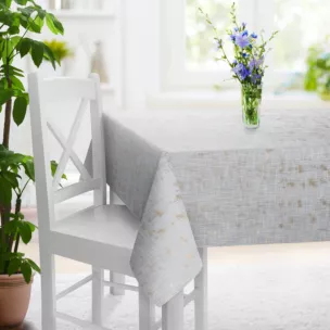 Obrus szyty naturalno złocisty z tkaniny o naturalnym splocie, zdobiona błyszczcącym nadrukiem Italissima Eva Minge