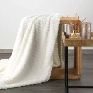 Koc 170x210 cm biały z wytłaczanym wzorem pasów LISA Design 91