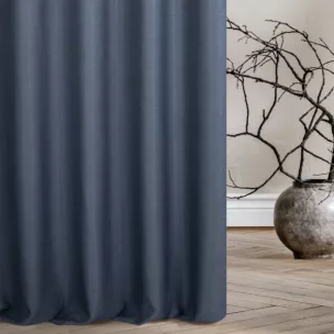 Zasłona szyta na taśmie 5 cm ciemnoniebieska z tkaniny w stylu eko o naturalnym splocie
