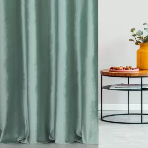 Zasłona szyta na taśmie 5 cm miętowa z tkaniny welwetowej w pionowe prążki, wykończona obciążnikiem