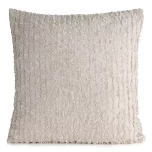Poszewka na poduszkę 45x45 cm z tkaniny szyfonowej kolor beżowy zdobiona moherową nicią SELMA Eva Minge