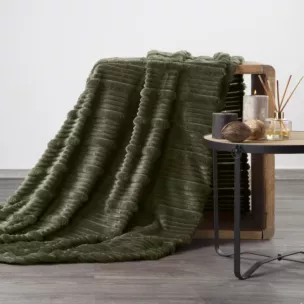 Koc 200x220 cm oliwkowy, typu flano z wzorem 3D NINA