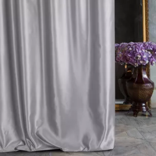 Tkanina zasłonowa jednokolorowa gładka z satynowym połyskiem