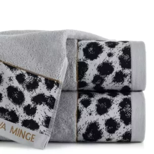 Ręcznik kąpielowy 70x140 cm bawełniany kolor srebrny,czarny z designerską bordiurą 500 g/m2 EVA 22 Eva Minge