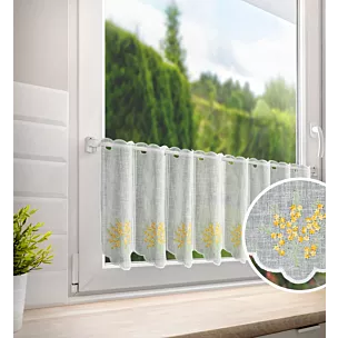 Tkanina firanowa zazdrostka z etaminy zdobiona kolorowym haftem