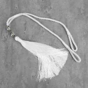 Dekoracyjny sznur do upięć z chwostem i metalowym koralikiem