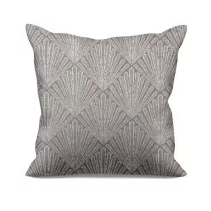 Poszewka szyta popielato szara z tkaniny, z geometrycznym wzorem, z dodatkiem połyskującej nici