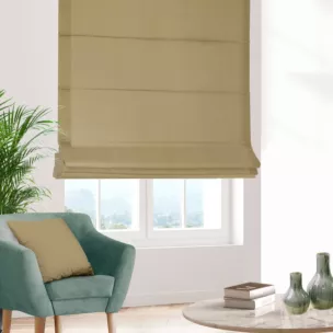 Roleta rzymska beżowa z tkaniny trudnopalnej, zaciemniającej, typu blackout