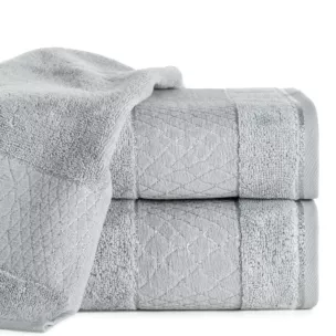 Ręcznik kąpielowy 50x90 cm bawełniany kolor srebrny z geometrycznym motywem 500 g/m2 ROSA