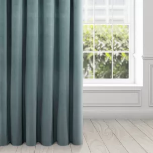 Zasłona jasnoniebieska z grubszego miękkiego welwetu 140x270 cm taśma - KRISTI