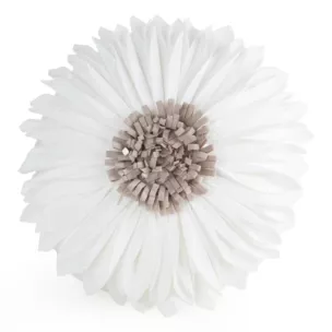 Okrągła poduszka o średnicy 40 cm z welwetu kolor kremowo, beżowy zdobiona trójwymiarowym kwiatem FLORES 4