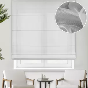 Roleta rzymska jasnoszara z miękkiej tkaniny o lekkim splocie i delikatnym połysku, wykończona obciążnikiem