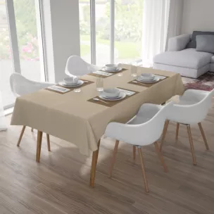 Obrus szyty LUXOR beżowy z eleganckiej lśniącej tkaniny o drobnym splocie