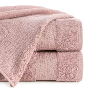 Ręcznik kąpielowy 50x90 cm bawełniany kolor pudrowy z błyszącą bordiurą AMBER