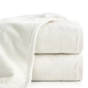 Ręcznik kąpielowy 50x90 cm bawełniany kolor kremowy z wytłaczanym wzorem roślinnym 475 g/m2 FLORIA - kolekcja AMAROSA