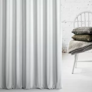 Zasłona szyta na taśmie 5 cm naturalna z gładkiej tkaniny typu Blackout zaciemniającej 100%