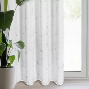 Zasłona biało, srebrzysta zdobiona nadrukiem marmuru z szyfonu 140x250 cm przelotka - EMILI