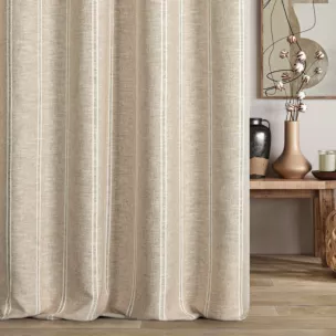 Zasłona szyta na przelotkach beżowa z tkaniny z dodatkiem lnu zdobionej pasami