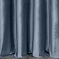 Zasłona szyta na taśmie 5 cm niebieska z tkaniny welwetowej w pionowe prążki, wykończona obciążnikiem