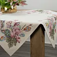 Obrus naturalno, różowy 100x100 cm gobelinowy z motywem kwiatowym