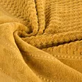 Ręcznik kąpielowy 70x140 cm bawełniany kolor miodowy z ozdobną bordiurą w paseczki 500 g/m2 ADORE