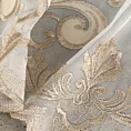 Firana szyta na przelotkach naturalno beżowa z tkaniny typu ADEN z delikatnym deszczykiem, zdobiona fantazyjnym haftem z dodatkiem welwetu Italissima Eva Minge