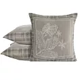 Poszewka na poduszkę 45x45 cm bawełniana, gobelinowa ciemnobeżowa z motywem kraty i i zimowej gałązki HOLLY