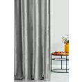 Zasłona szyta na taśmie 5 cm srebrna z tkaniny welwetowej w pionowe prążki, wykończona obciążnikiem