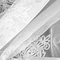 Firana szyta na flexach biała z tkaniny tyu aden zdobionej łańcuszkowym haftem