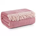 Koc bawełniano-akrylowy 220x240 cm jasnoróżowy, pudrowy z frędzlami AKRYL 29 Eurofirany Premium