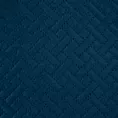Narzuta welwetowa granatowa 200x220 cm pikowana metodą hot press wzór geometryczny LUIZ