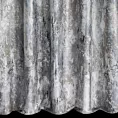 Zasłona szyta na taśmie 5 cm stalowo srebrna z welwetowej tkaniny z błyszczącym nadrukiem
