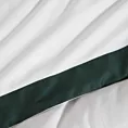 Pościel 160x200 cm bawełniana z makosatyny kolor biały, ciemnozielony z kontrastującą kantą Reina Line kolekcja FIORE