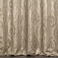 Zasłona szyta na taśmie 5 cm beżowo złocista z grubej, welwetowej tkaniny z geometrycznym wzorem, zdobiona delikatnie połyskującym nadrukiem